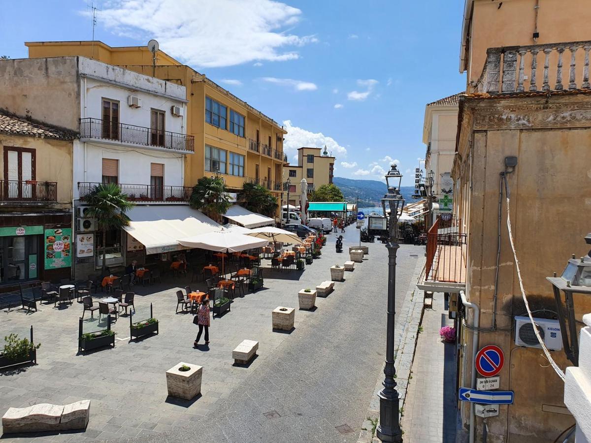 La Meridiana - Centro Storico Di Pizzo Εξωτερικό φωτογραφία