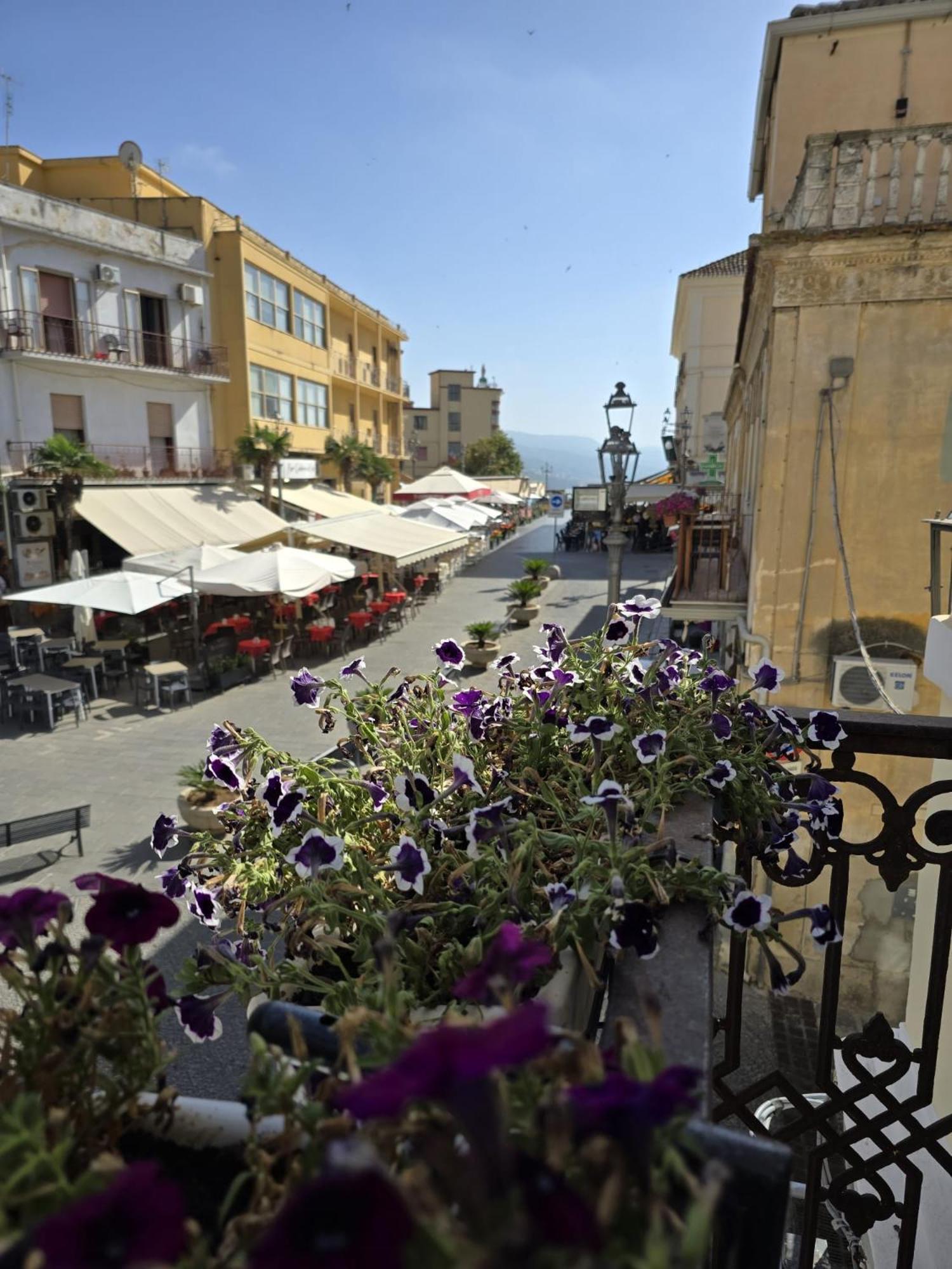 La Meridiana - Centro Storico Di Pizzo Εξωτερικό φωτογραφία